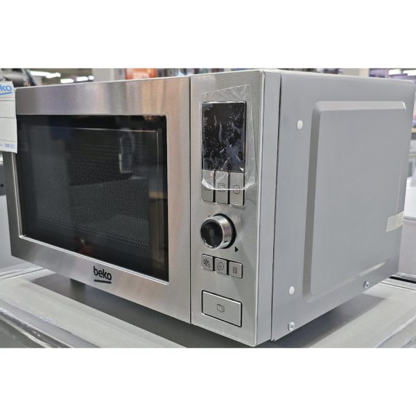 Микроволновка BEKO мощностью 800 Вт