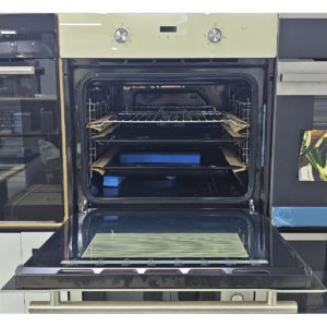 Духовой шкаф Midea объемом 70 литров