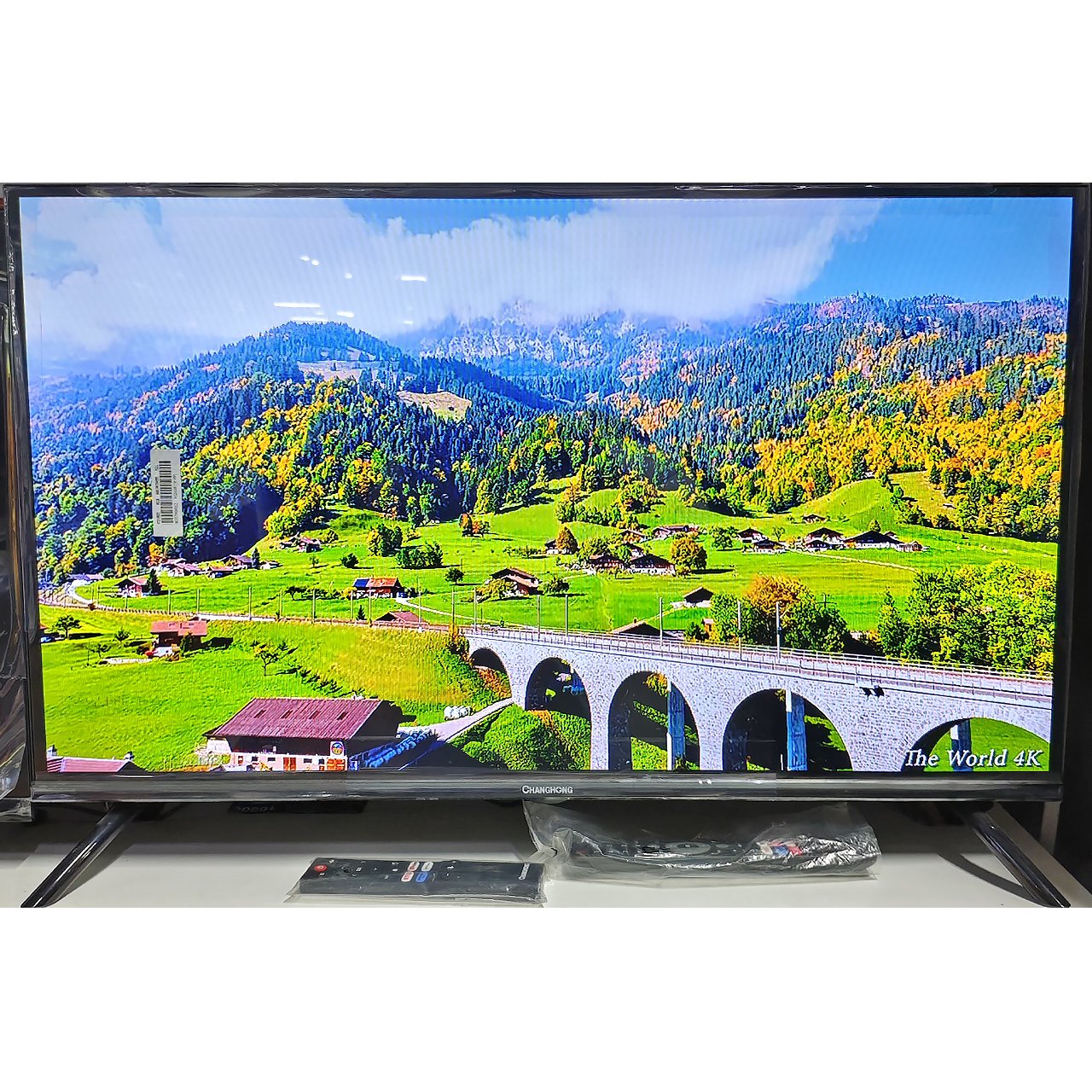 Телевизор Changhong FullHD 81 см