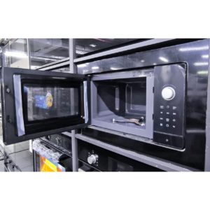 Встраиваемая микроволновка BOSCH мощностью 900 Вт