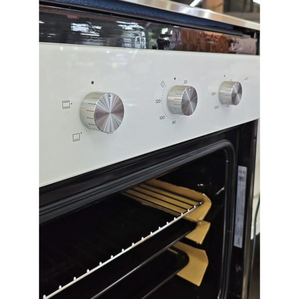 Духовой шкаф Midea объемом 70 литров