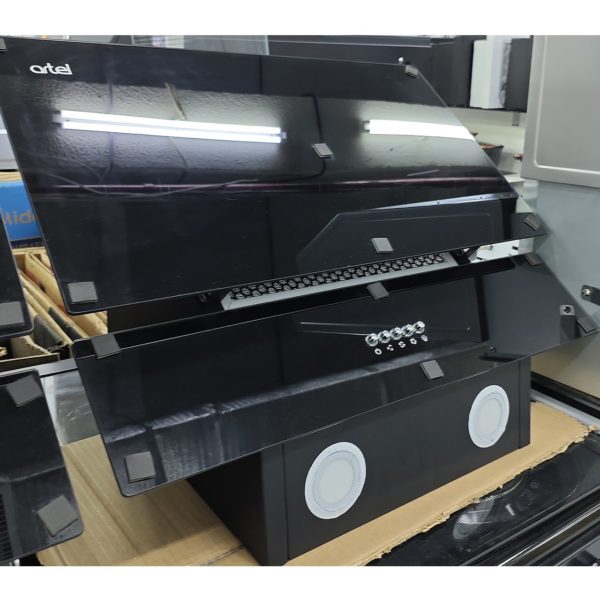 Вытяжка наклонная Artel