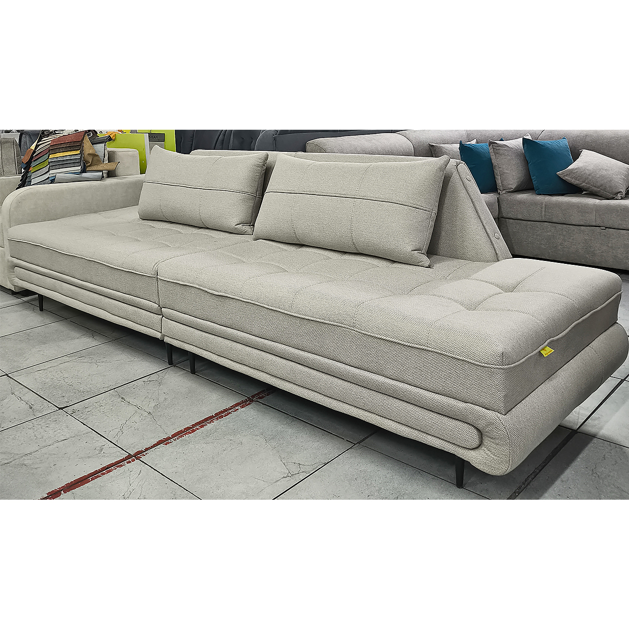 Диван Сагди