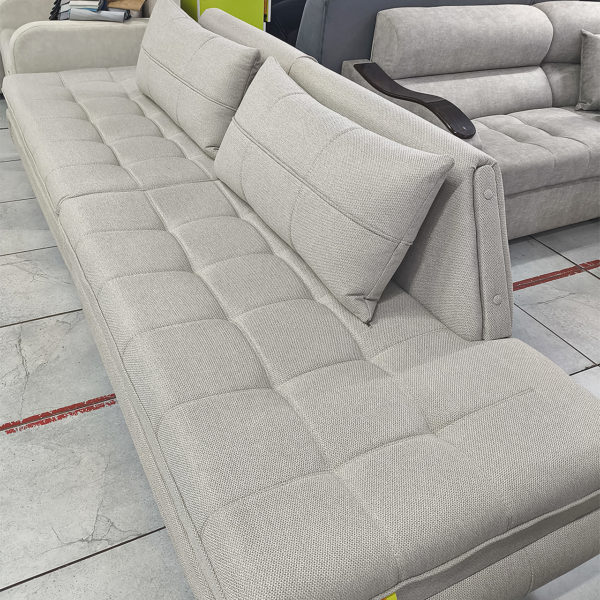 Диван Сагди