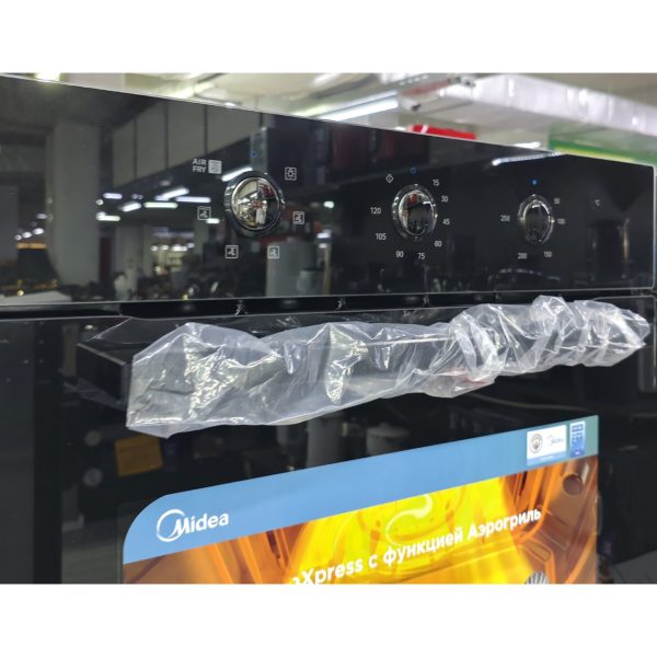 Духовой шкаф Midea объемом 70 литров