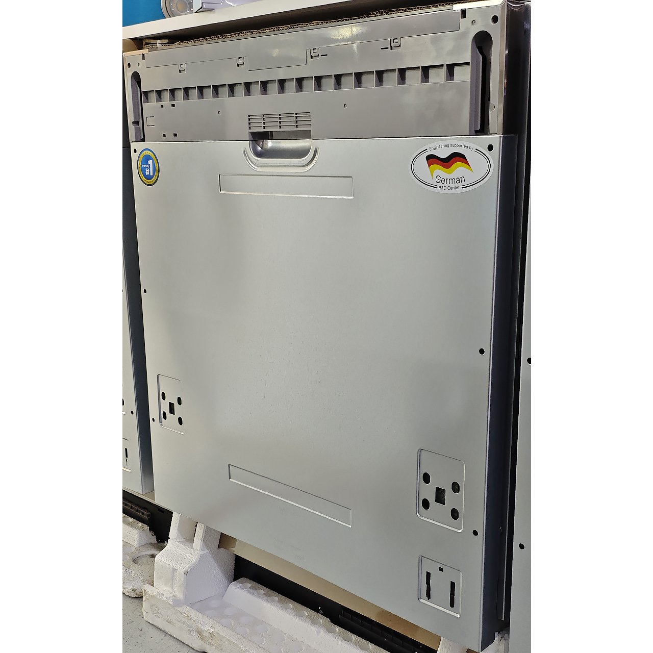 Посудомоечная машина Midea на 14 персон