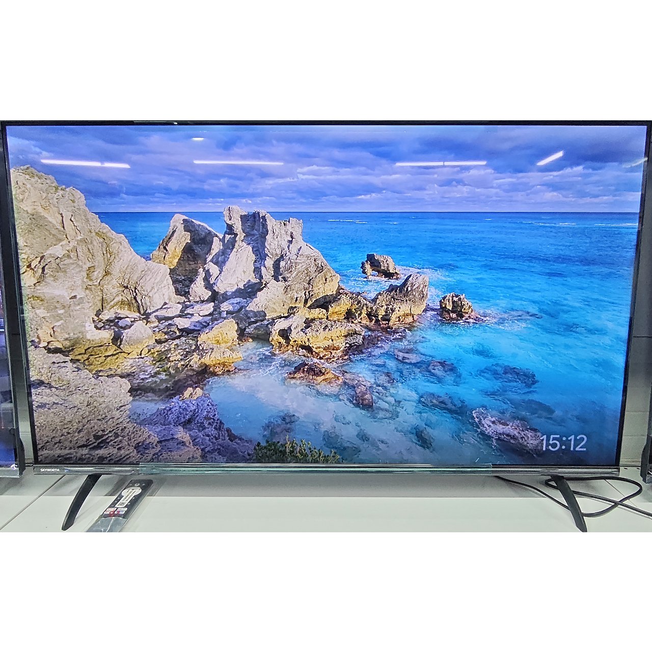 Телевизор Skyworth FullHD 110 см