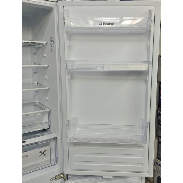 Встраиваемый двухкамерный холодильник Hansa 241 литр