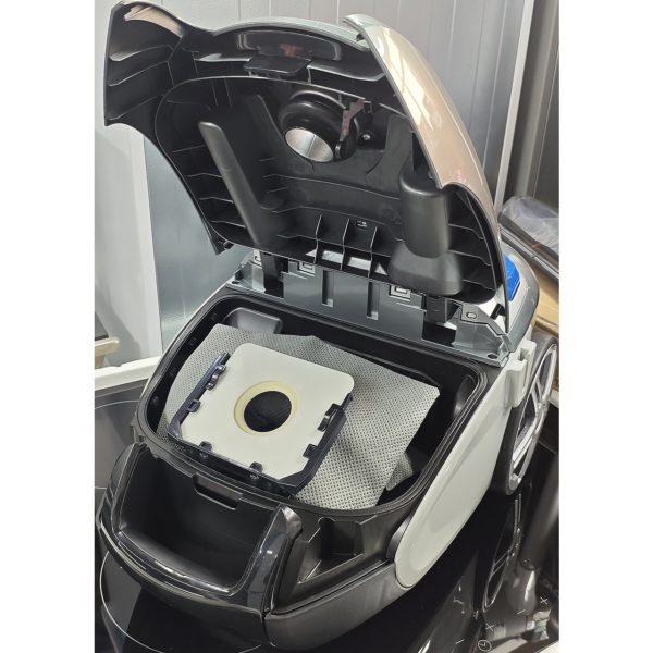 Пылесос OViO мощностью 2200 Вт