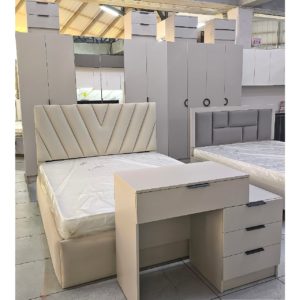 Спальный гарнитур Арман