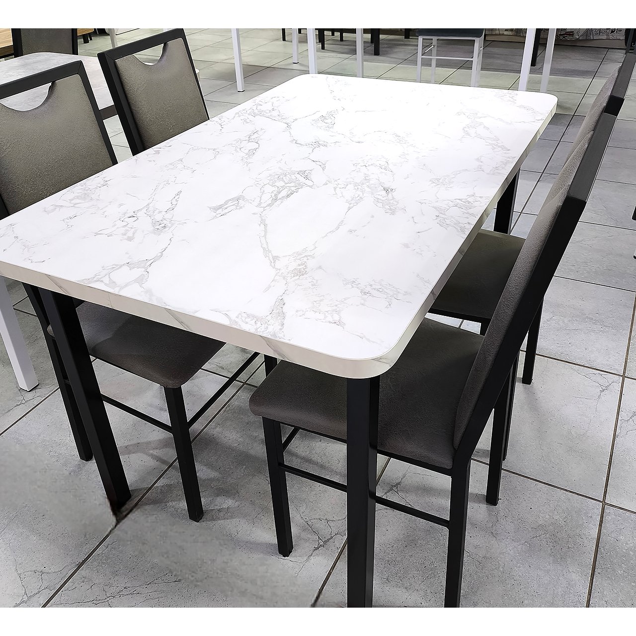 Стол со стульями Кундуз