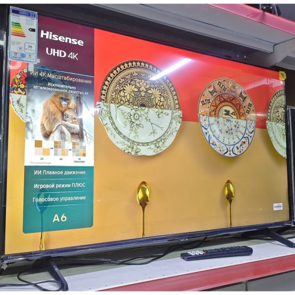 Телевизор Hisense FullHD 110 см