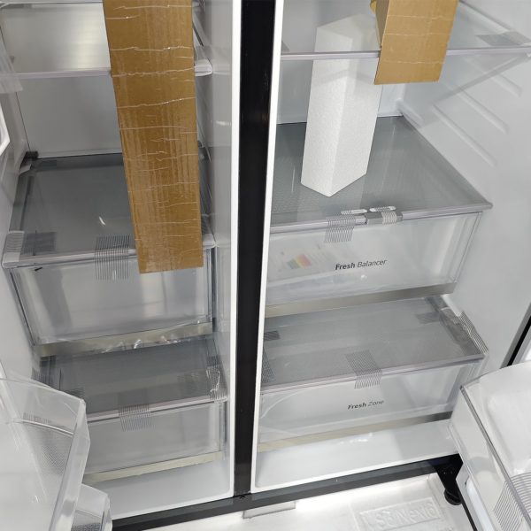 Холодильник side-by-side LG 684 литра