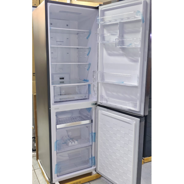 Холодильник двухкамерный Hitachi 366 литров