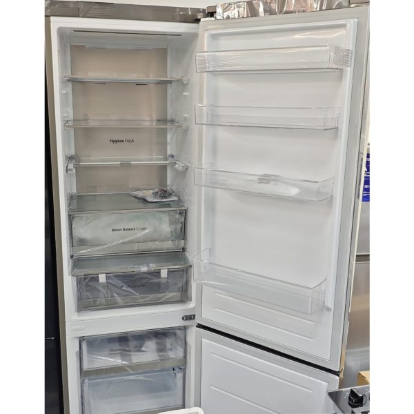 Холодильник двухкамерный LG 387 литров