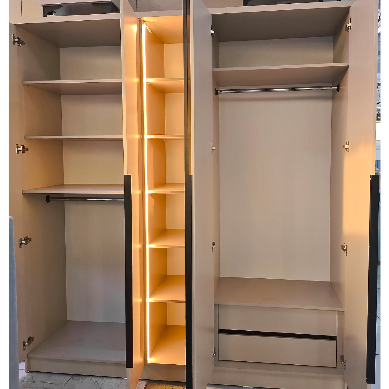 Шкаф Ариана