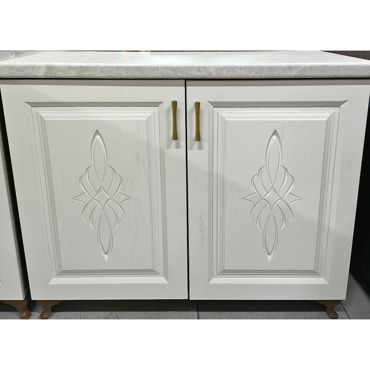 Банкетница Карина