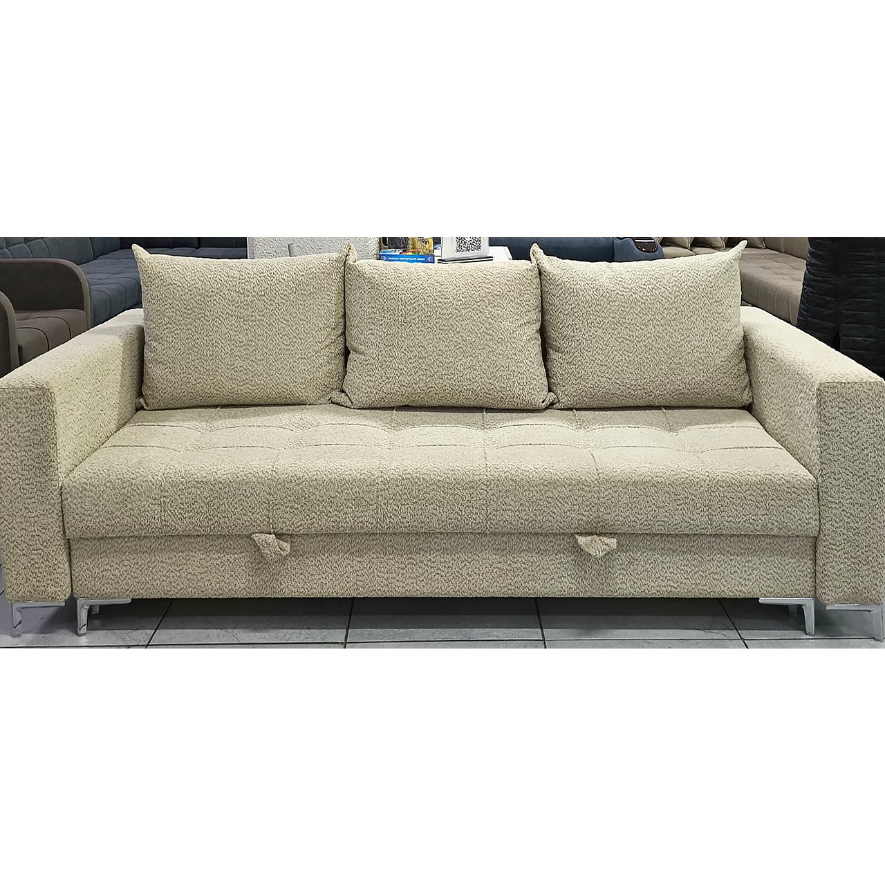 Диван Нагима