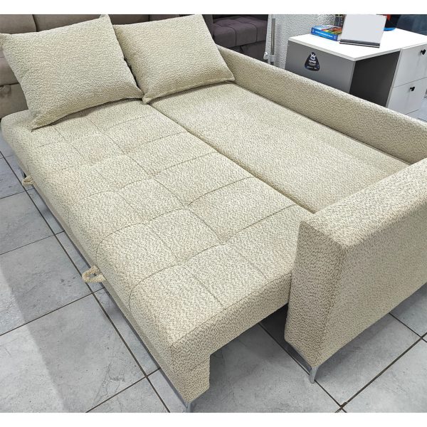 Диван Нагима