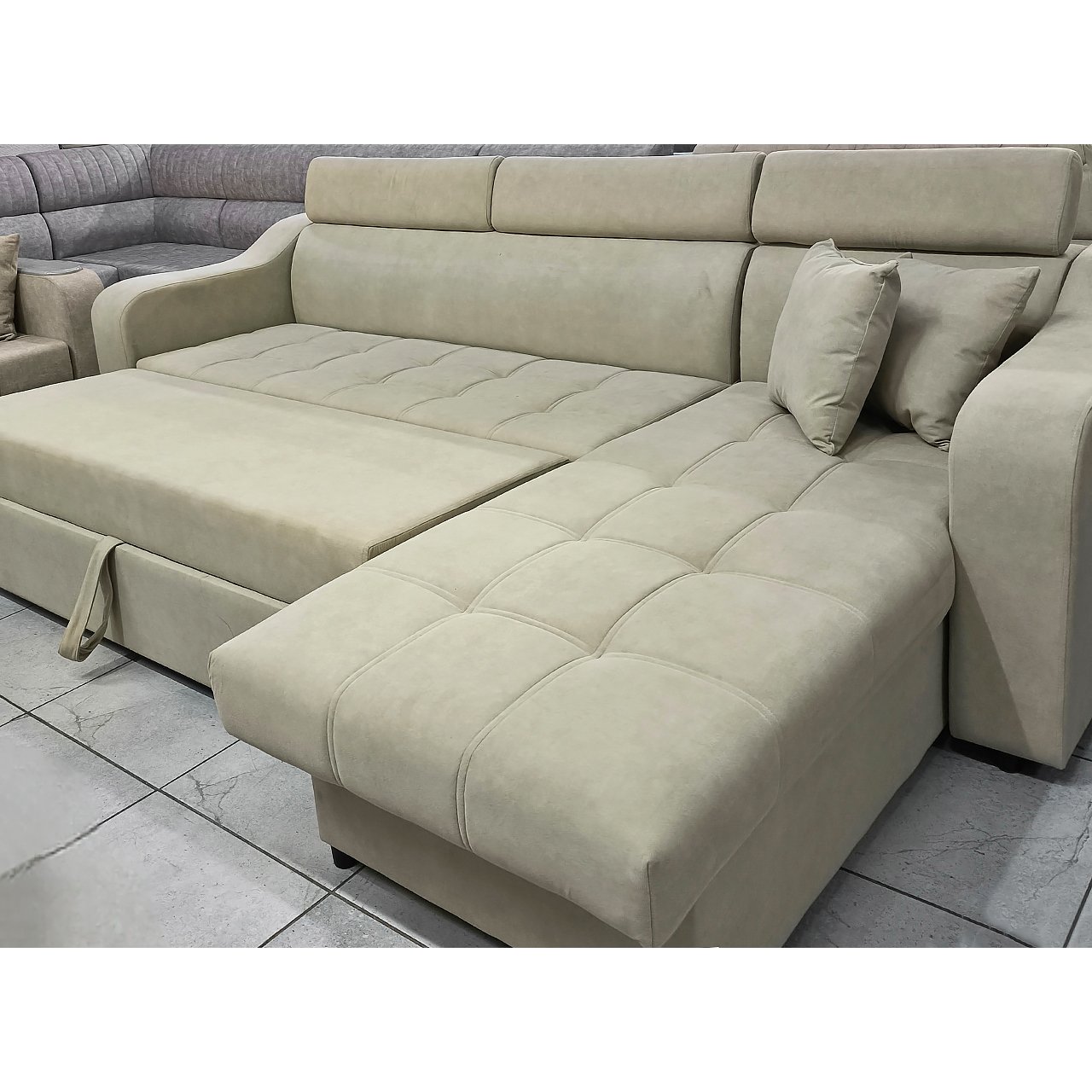 Диван угловой Айжан с лежаком