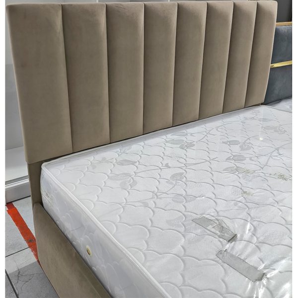 Кровать двуспальная Гульниза