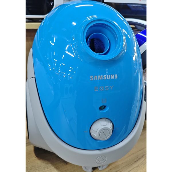 Пылесос Samsung мощностью 1800 Вт
