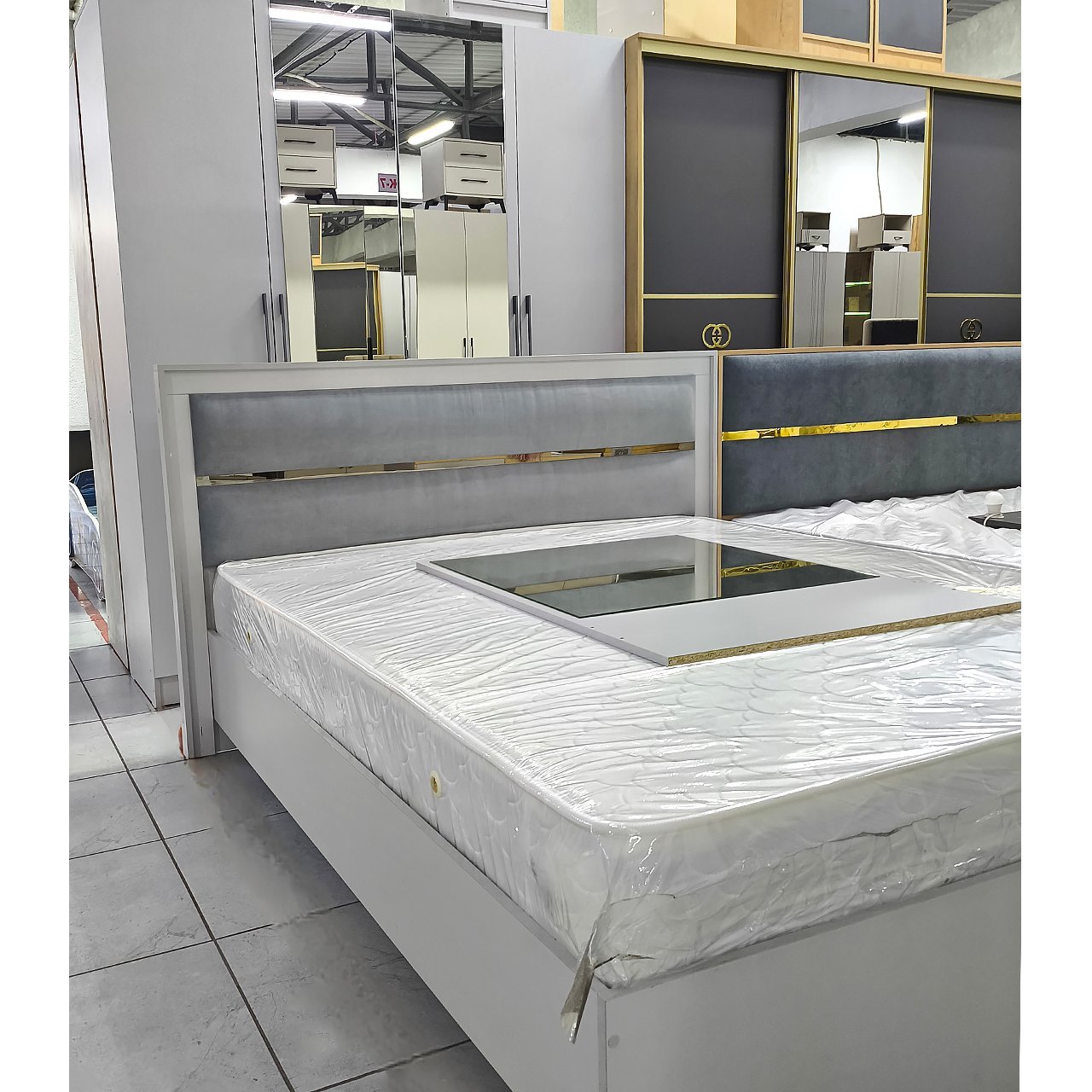 Спальный гарнитур Ленни (new)