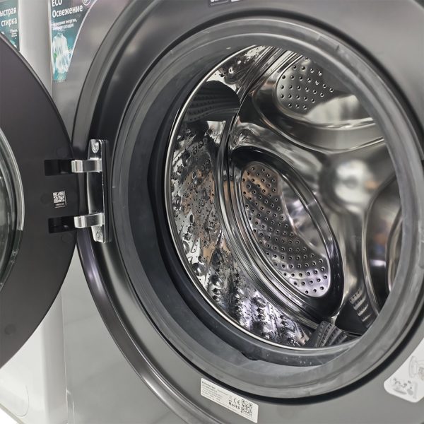 Стиральная машина Hisense 8 кг с сушкой 5 кг
