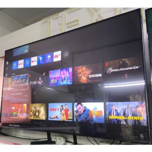 Телевизор Samsung 4K UHD 145 см