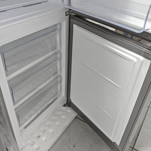 Холодильник двухкамерный Indesit 257 литров