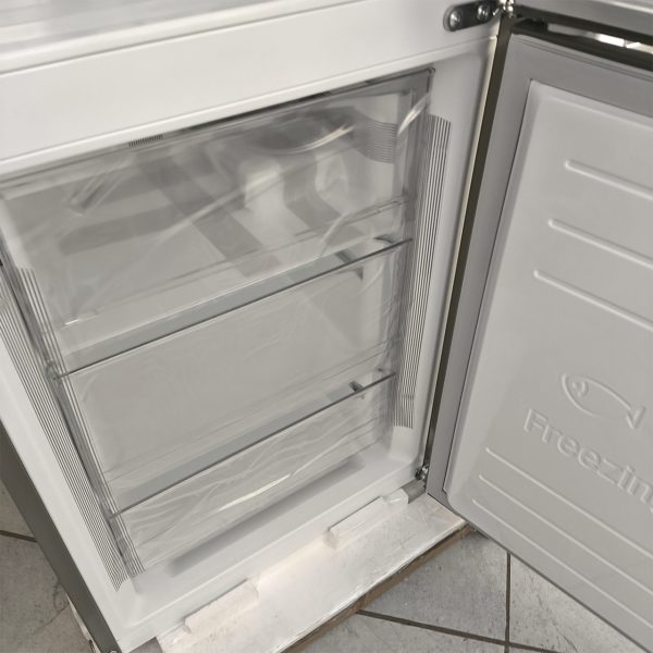 Холодильник двухкамерный LG 306 литров