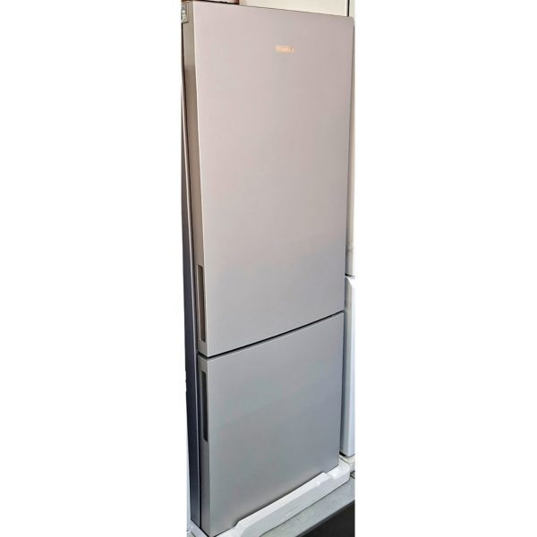 Холодильник двухкамерный Бирюса 250 литров