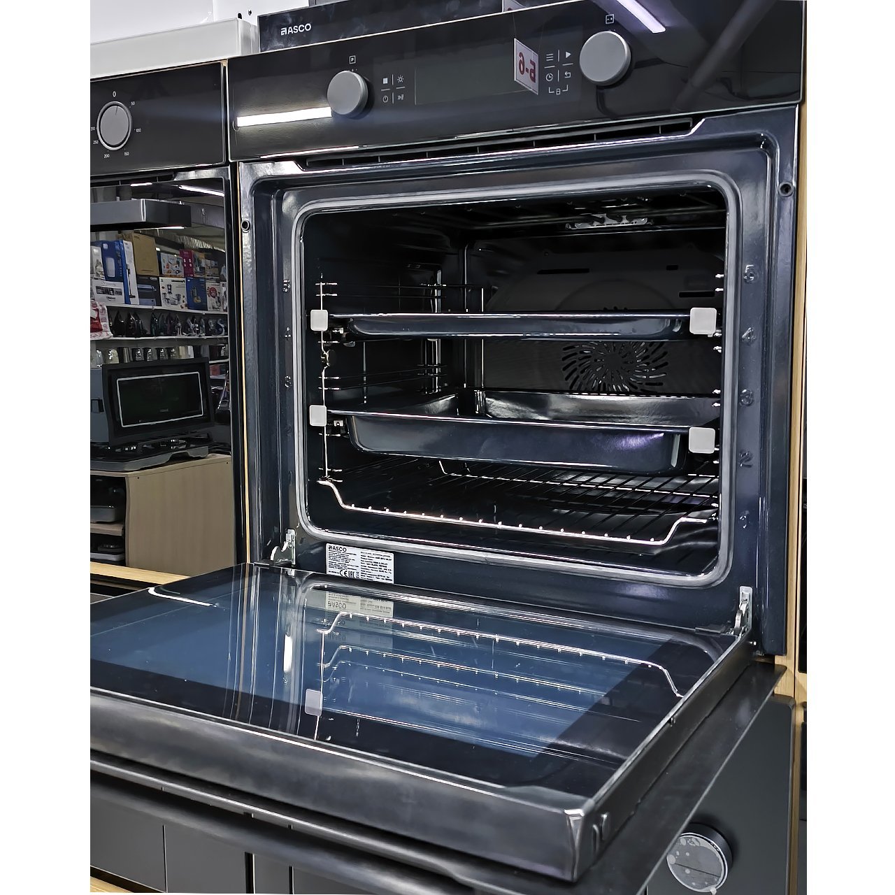 Духовой шкаф ASCO объемом 72 литра