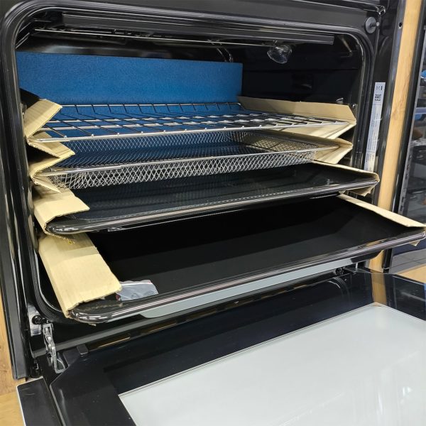 Духовой шкаф Midea объемом 72 литра (белый)