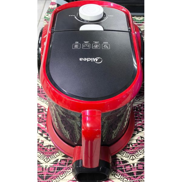 Пылесос Midea мощностью 2500 Вт