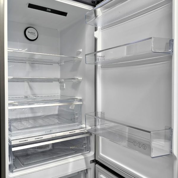 Холодильник двухкамерный BEKO 320 литров