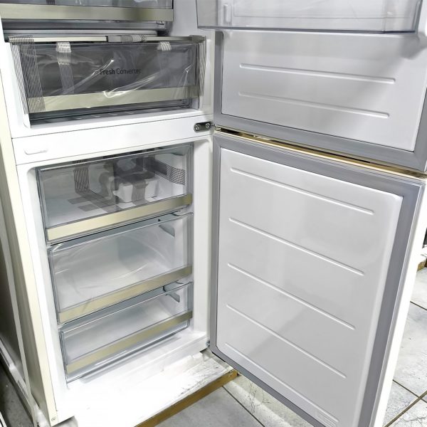 Холодильник двухкамерный LG 344 литра