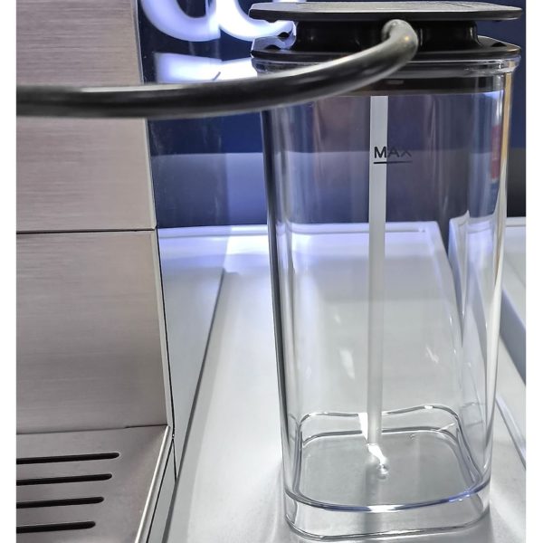 Электрическая кофемашина BEKO объемом 1.5 литра