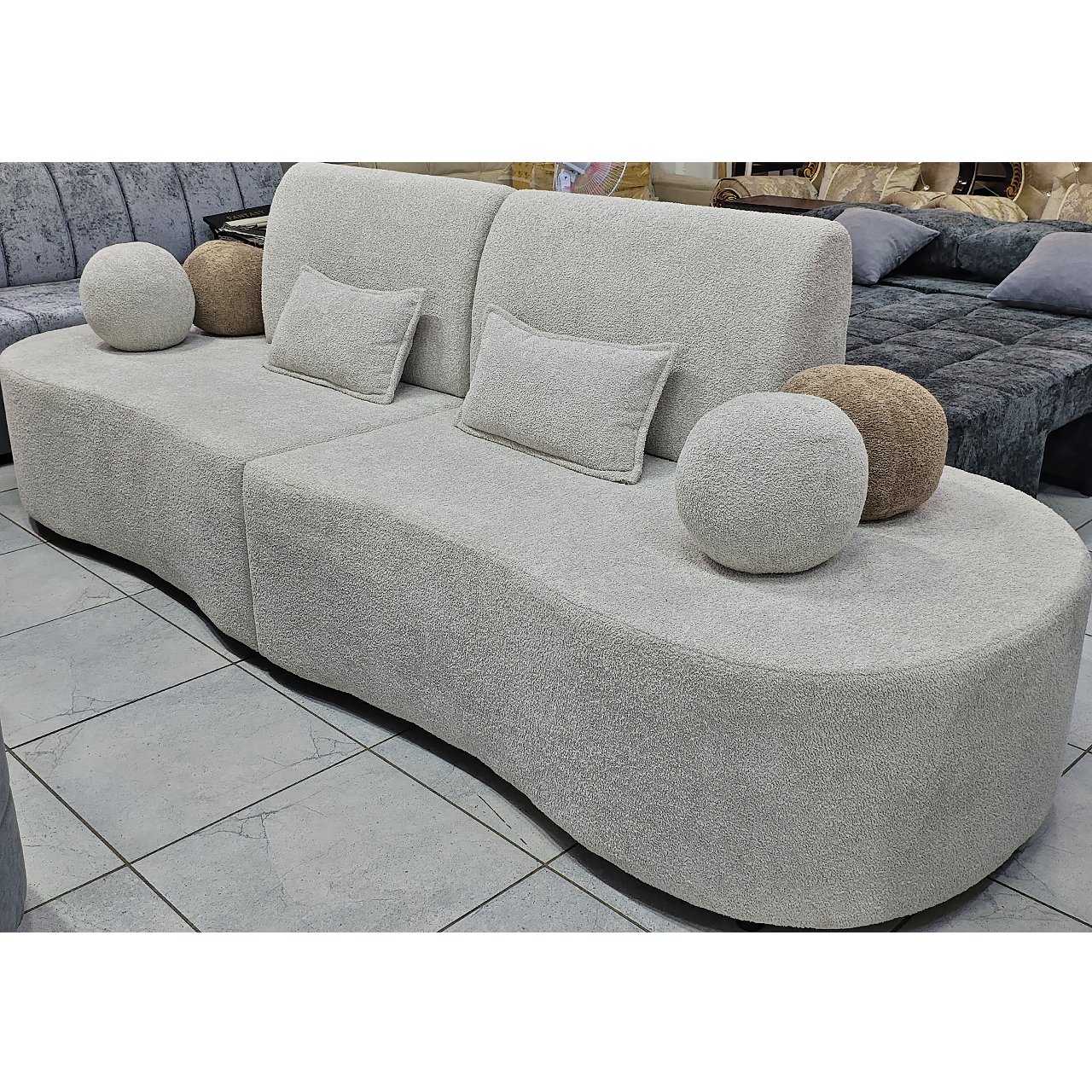 Диван Дарси (белый)