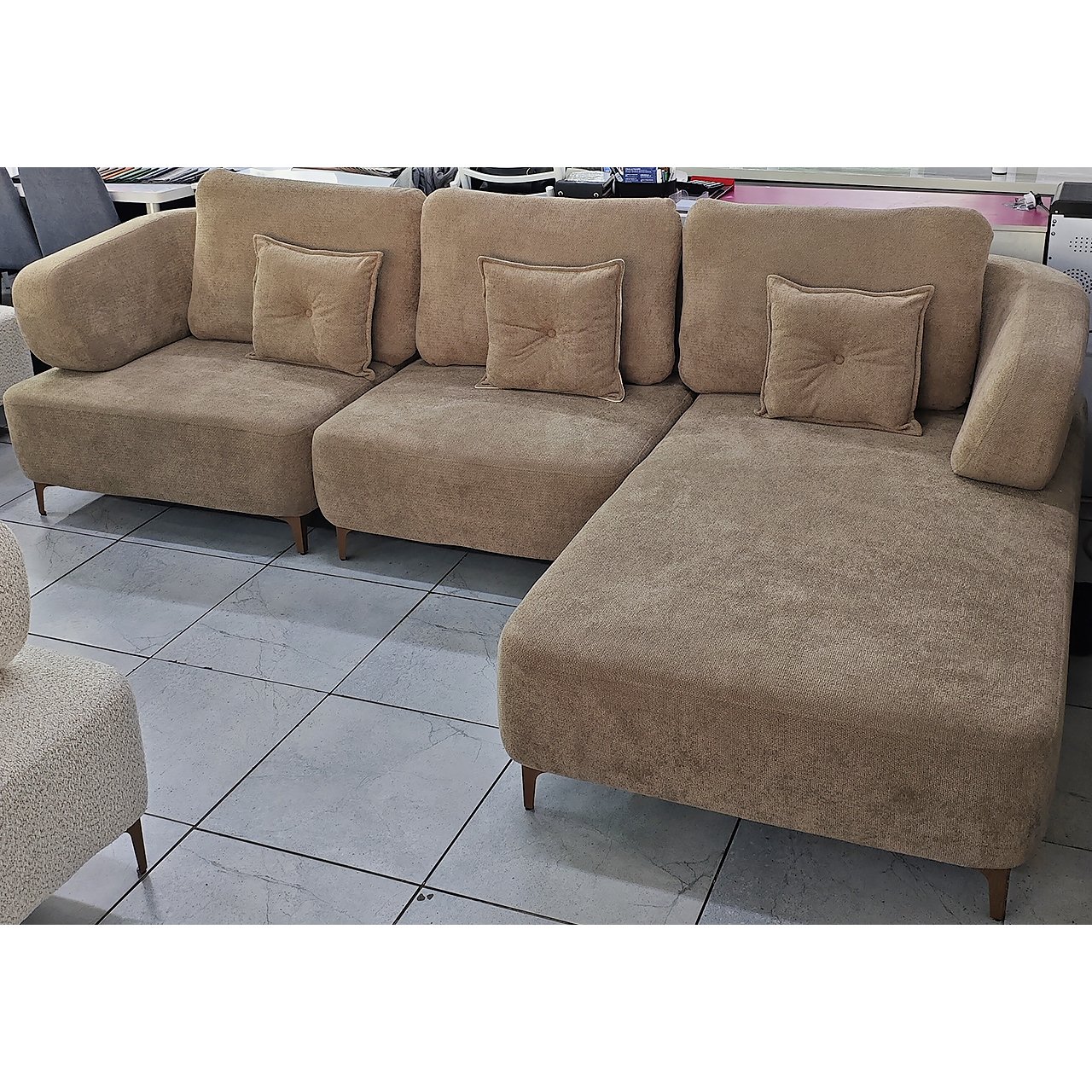 Диван угловой Сафина с лежаком