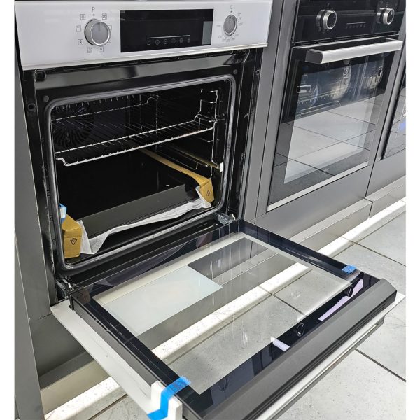 Духовой шкаф BEKO объемом 72 литра