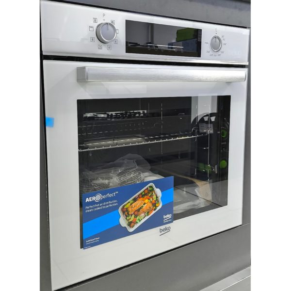 Духовой шкаф BEKO объемом 72 литра