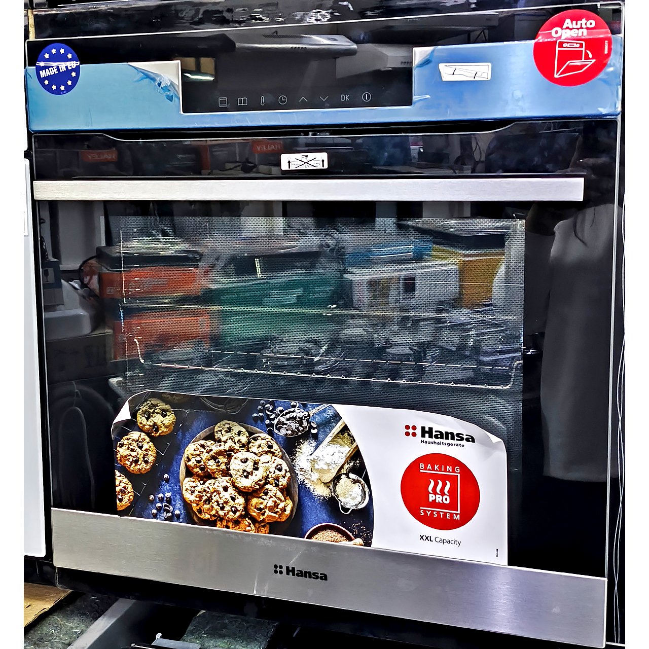 Духовой шкаф Hansa объемом 77 литров