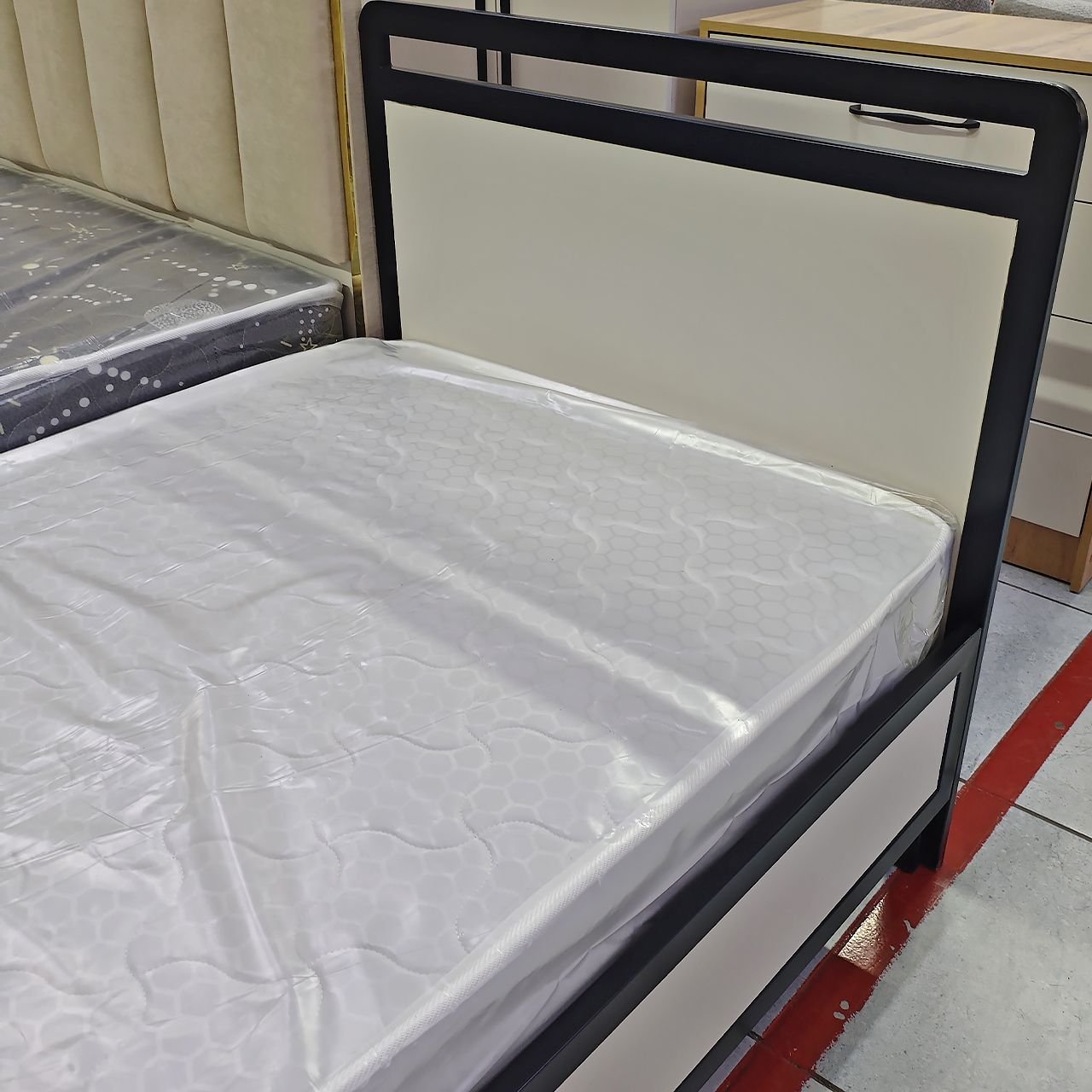 Кровать односпальная Надин