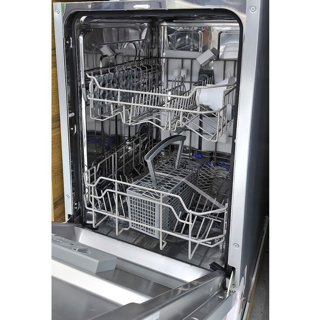 Посудомоечная машина Blesk на 9 персон