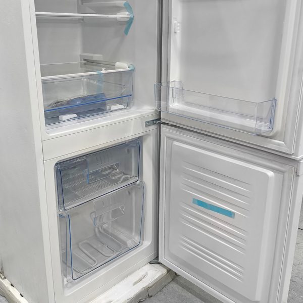 Холодильник двухкамерный Aucma 182 литра