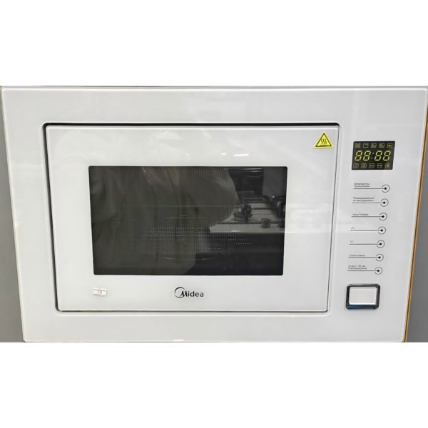Встраиваемая микроволновка Midea мощностью 900 Вт