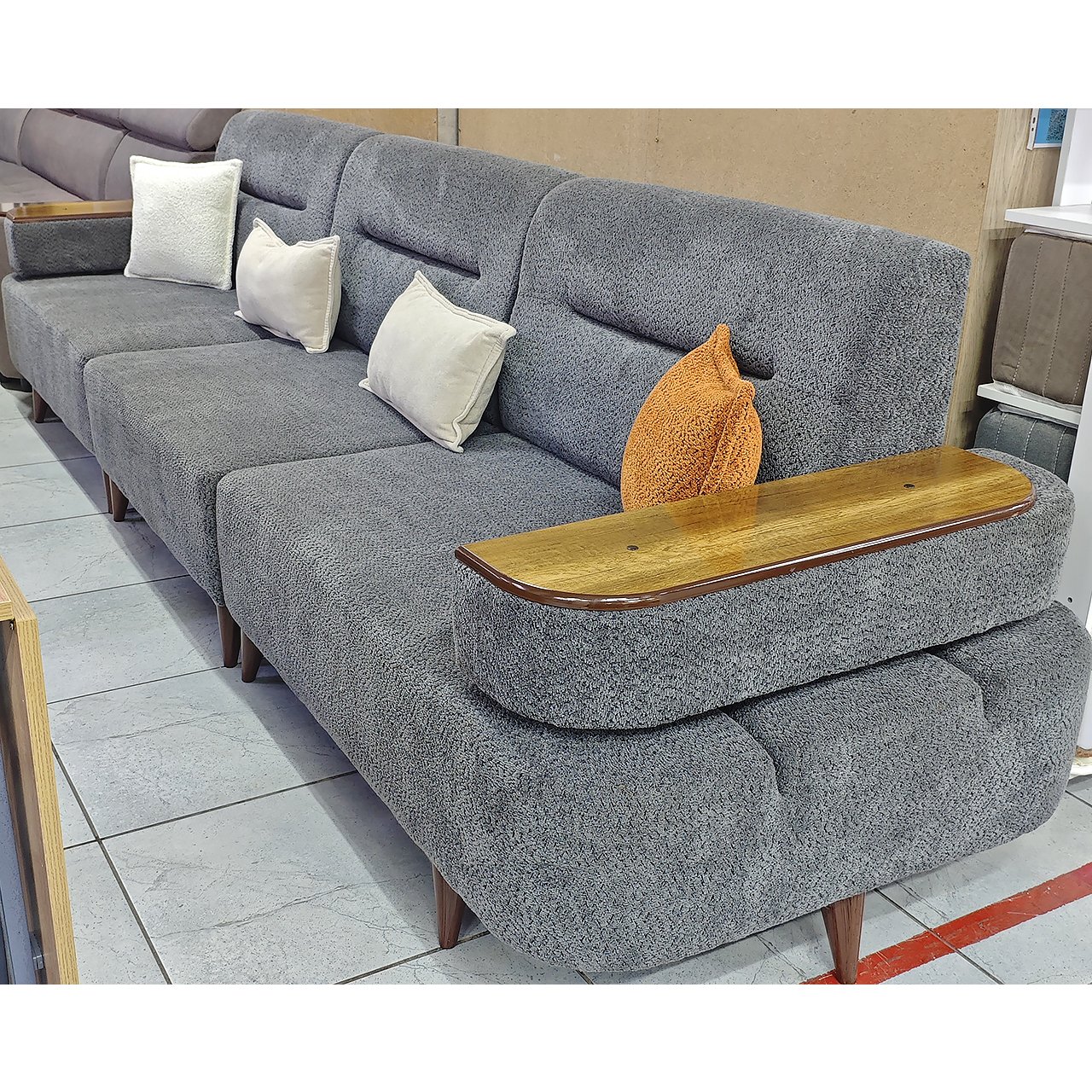 Диван Римма