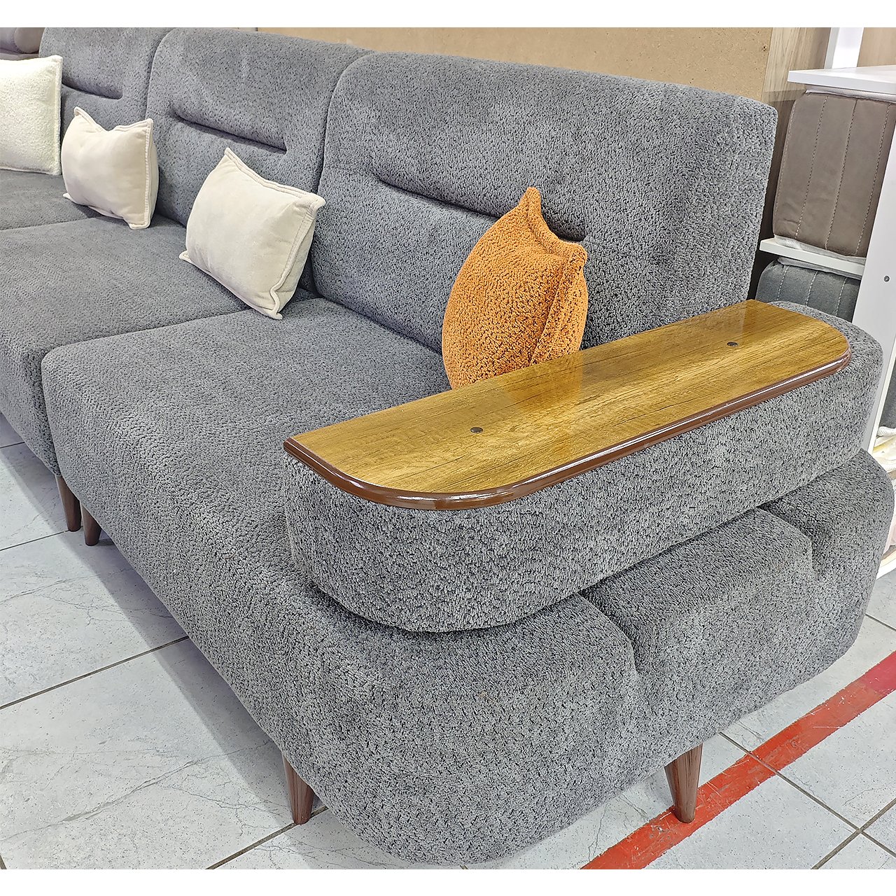 Диван Римма