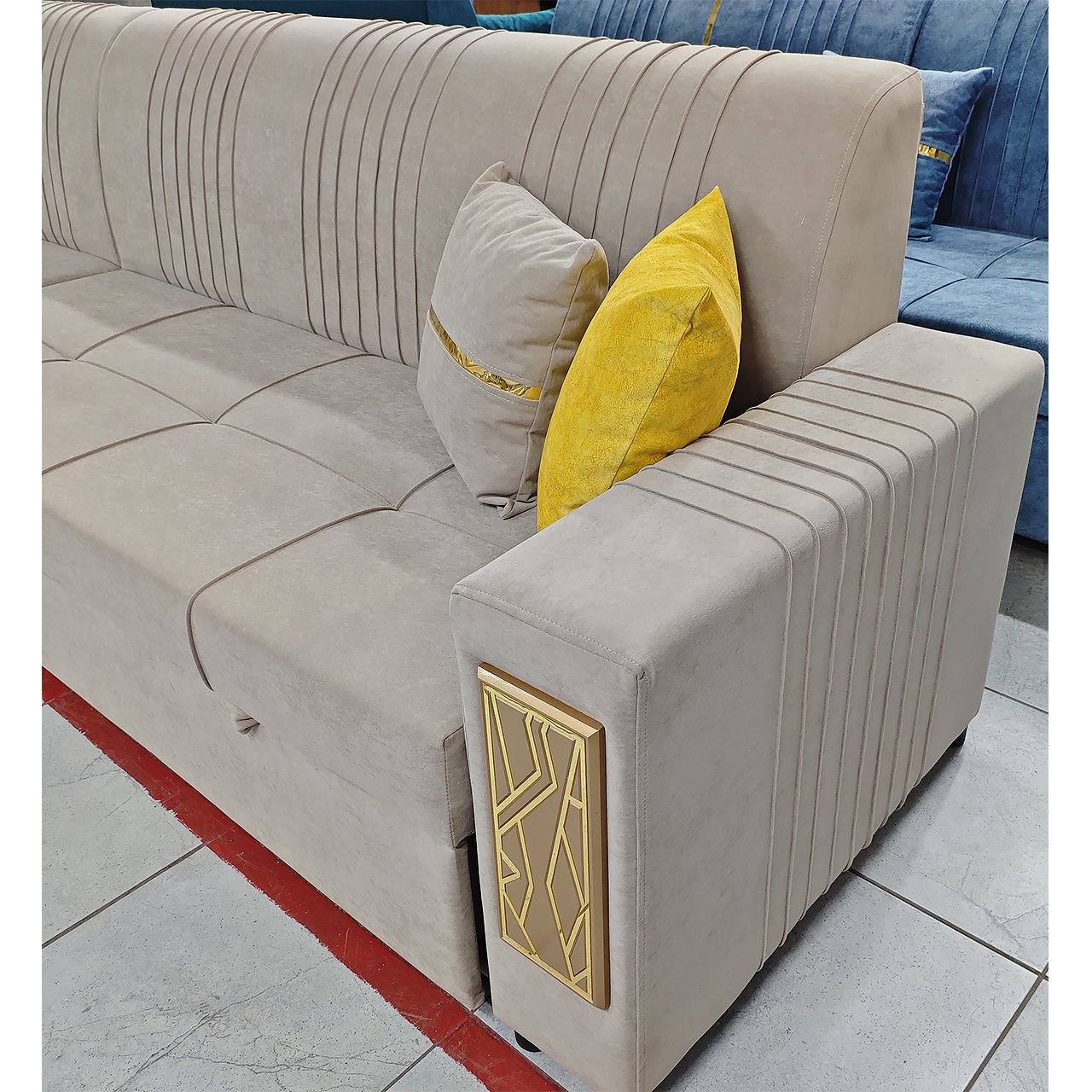 Диван Тейтум